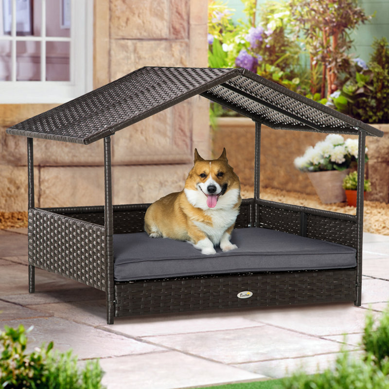 Outdoor wicker dog bed best sale